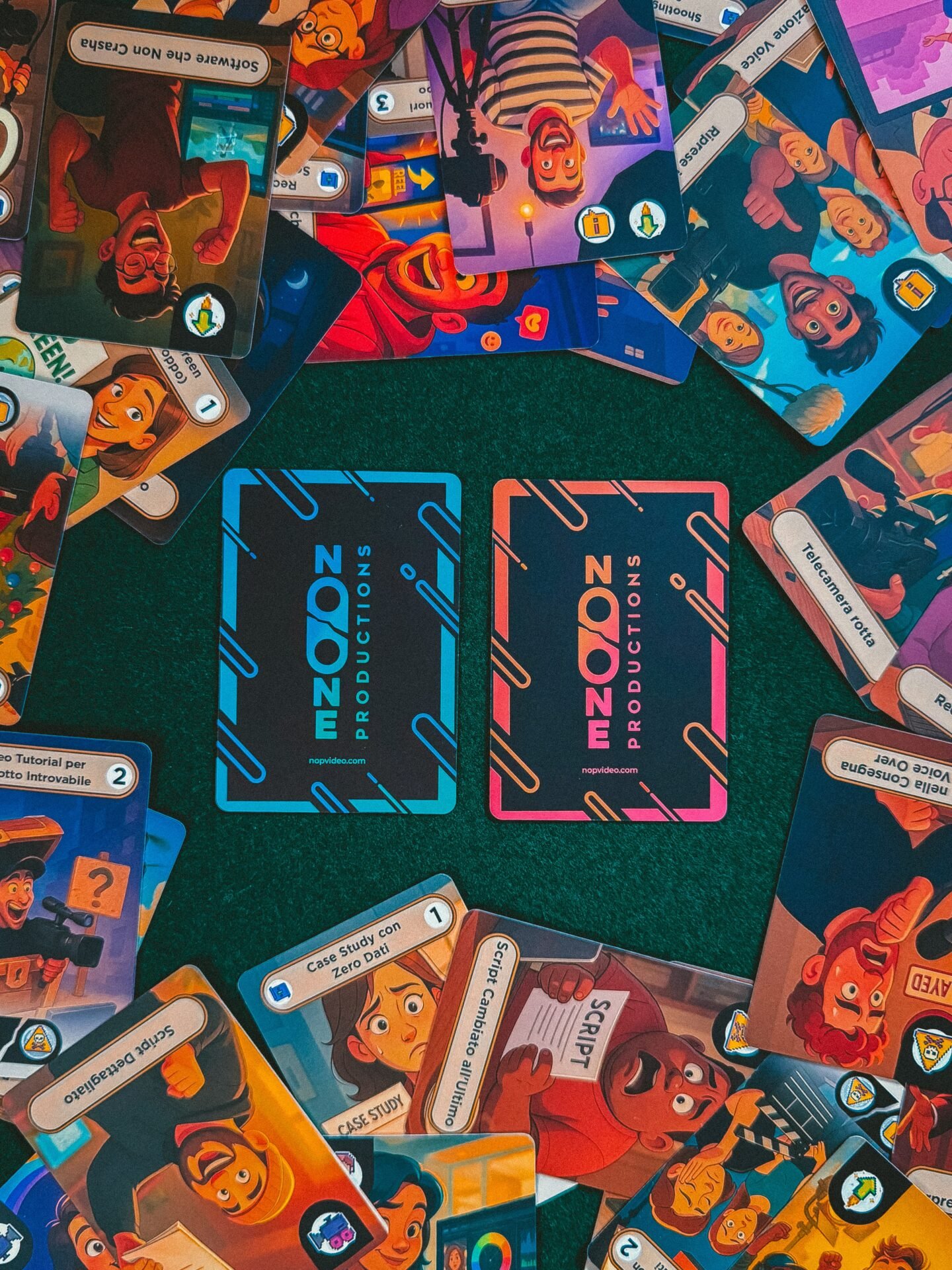 NOP The Card Game, carte sul tavolo